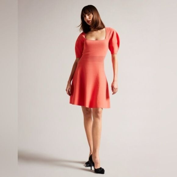 Coral Ted Baker Hayliy Puff Sleeve Skater‎ Dress in Coral Size Ted 3 / US 8 - Picture 2 of 16